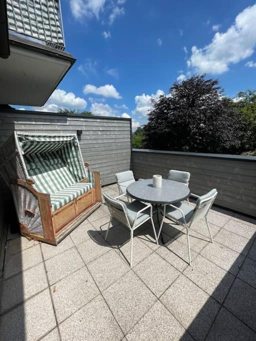Apartment In Berge